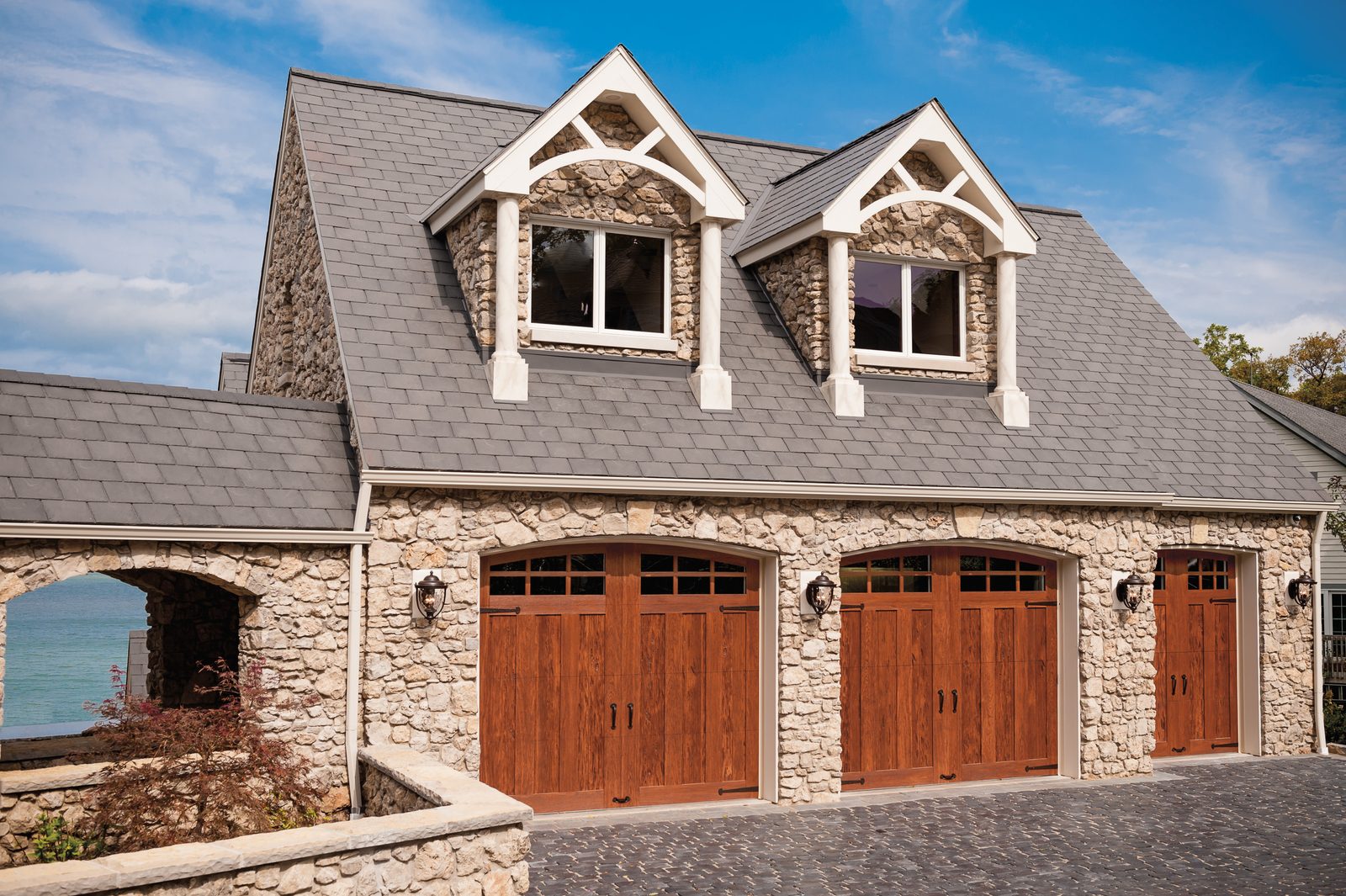 Canyon Ridge Collection — CanyonRidge D13 ARCH3 LE Dark 02