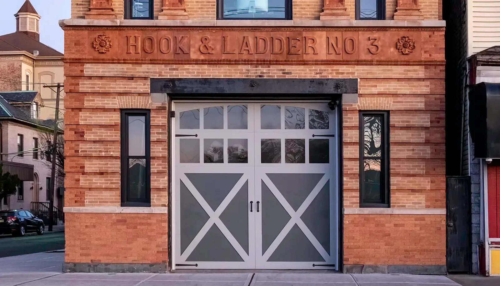 Reserve® Wood Extira® — Reserve Custom Firehouse Garage Door 02 822