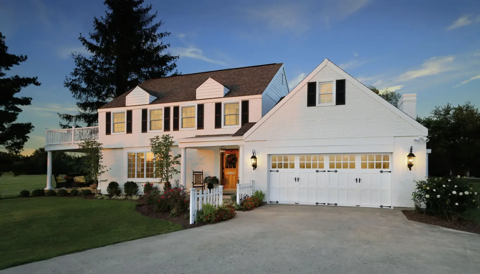 Reserve® Wood Semi-Custom — Reserve Semi Custom Design3 Sq23 Window Hemlock Garage Door 822