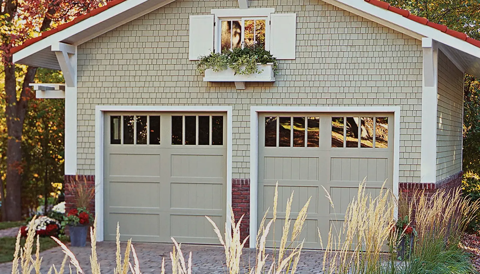 Reserve® Wood Semi-Custom — Reserve Semi Custom Design3 Sq24 Window Painted Garage Door 822